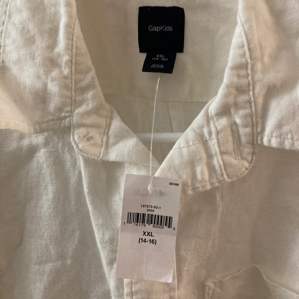 Short sleeve shirt